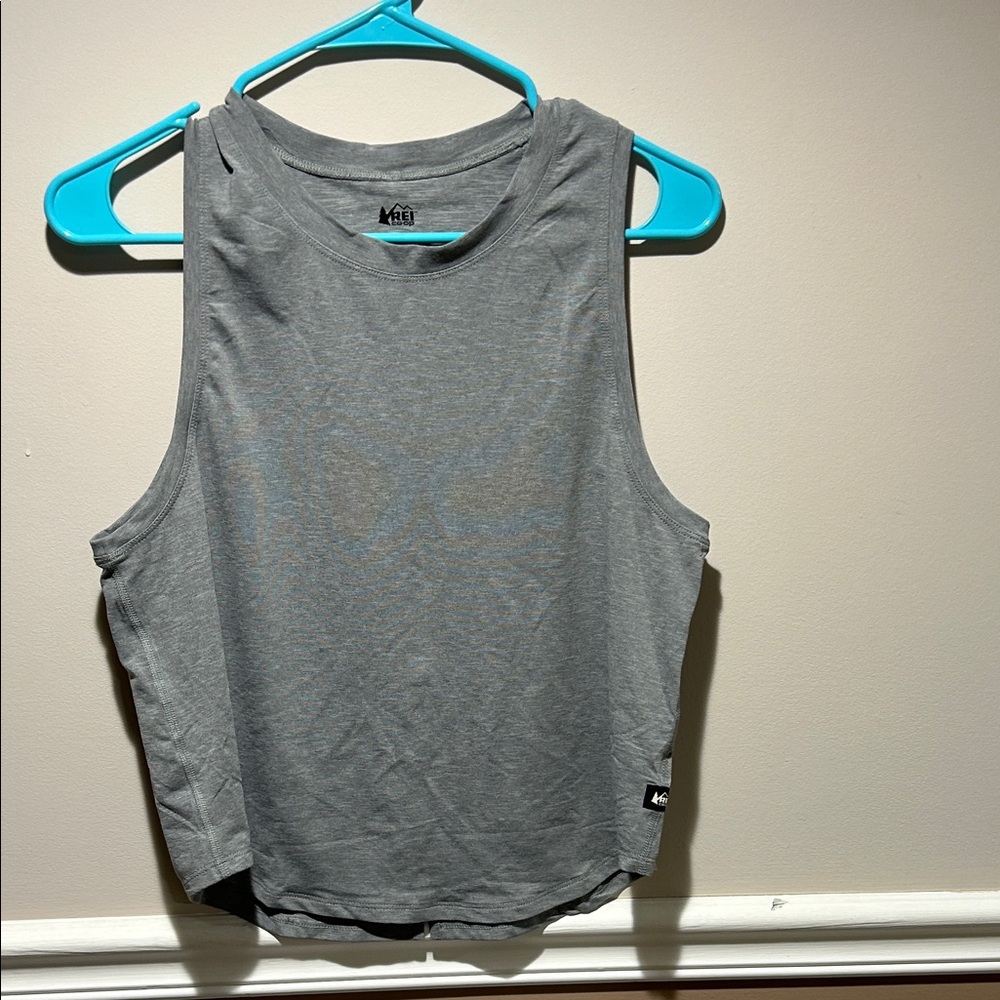 REI Women's Muscle Tee in Heather Gray